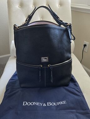AUTHENTIC DOONEY & BOURKE BLACK LEATHER DILLEN II